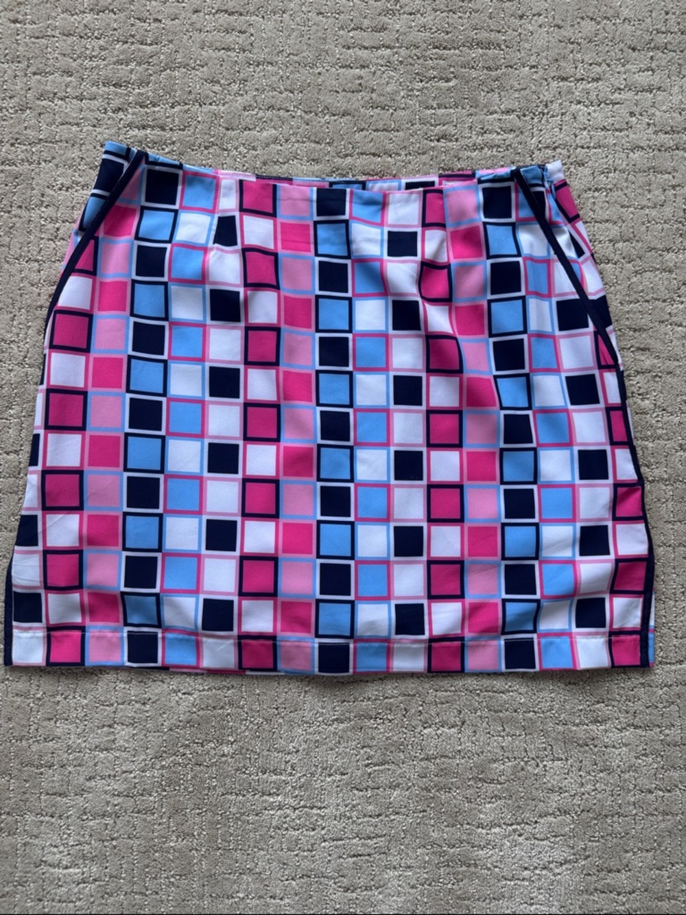 Golftini Women’s Pink & Blue Geometric Print Golf Skort • size 6
